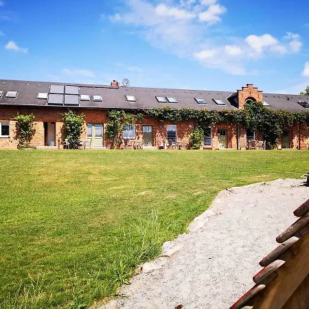 Gutshof Gross Behnkenhagen